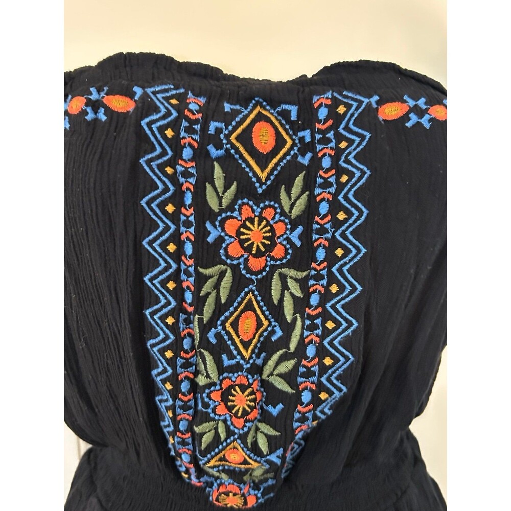 Black Strapless Embroidered Romper - S - Picture 2 of 4